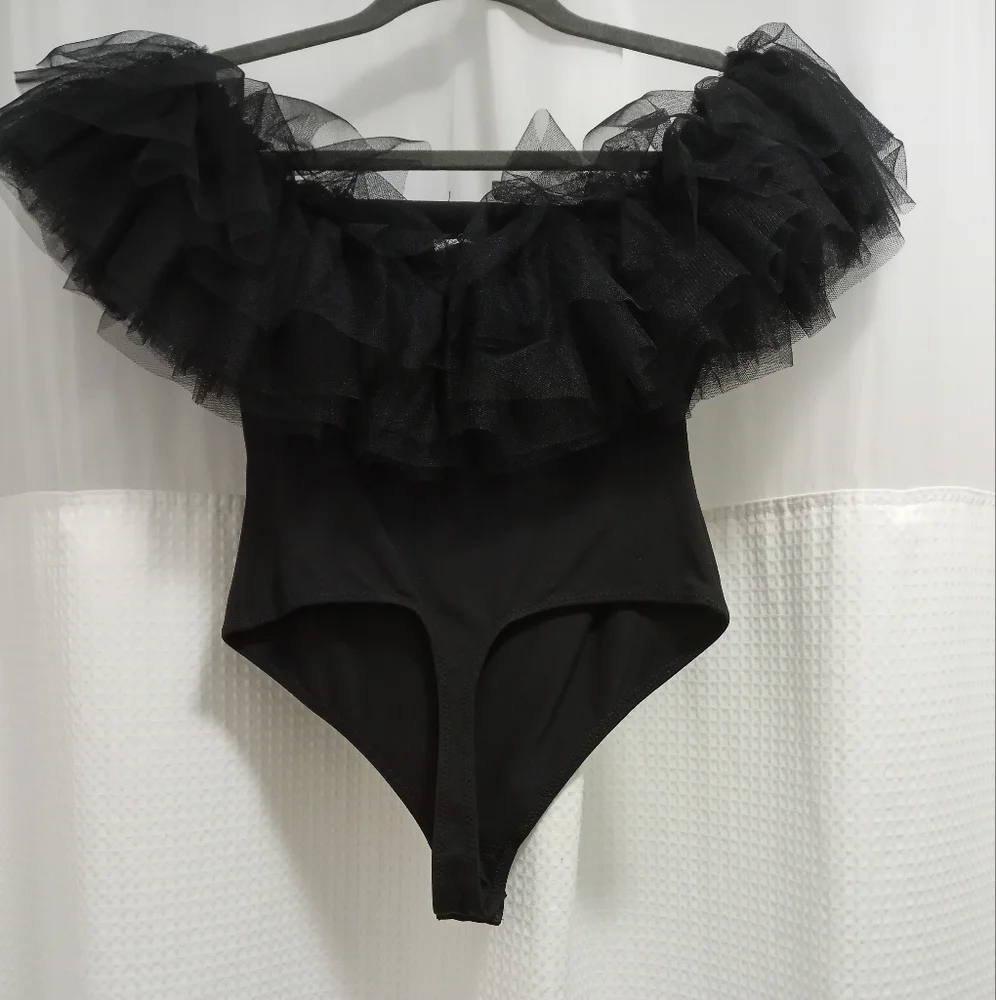 Free People Big Love Black Off-Shoulder Bodysuit. Size Xs. NWT. - Picture 4 of 8